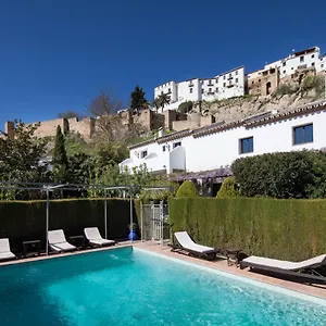 Alavera De Banos Hotell